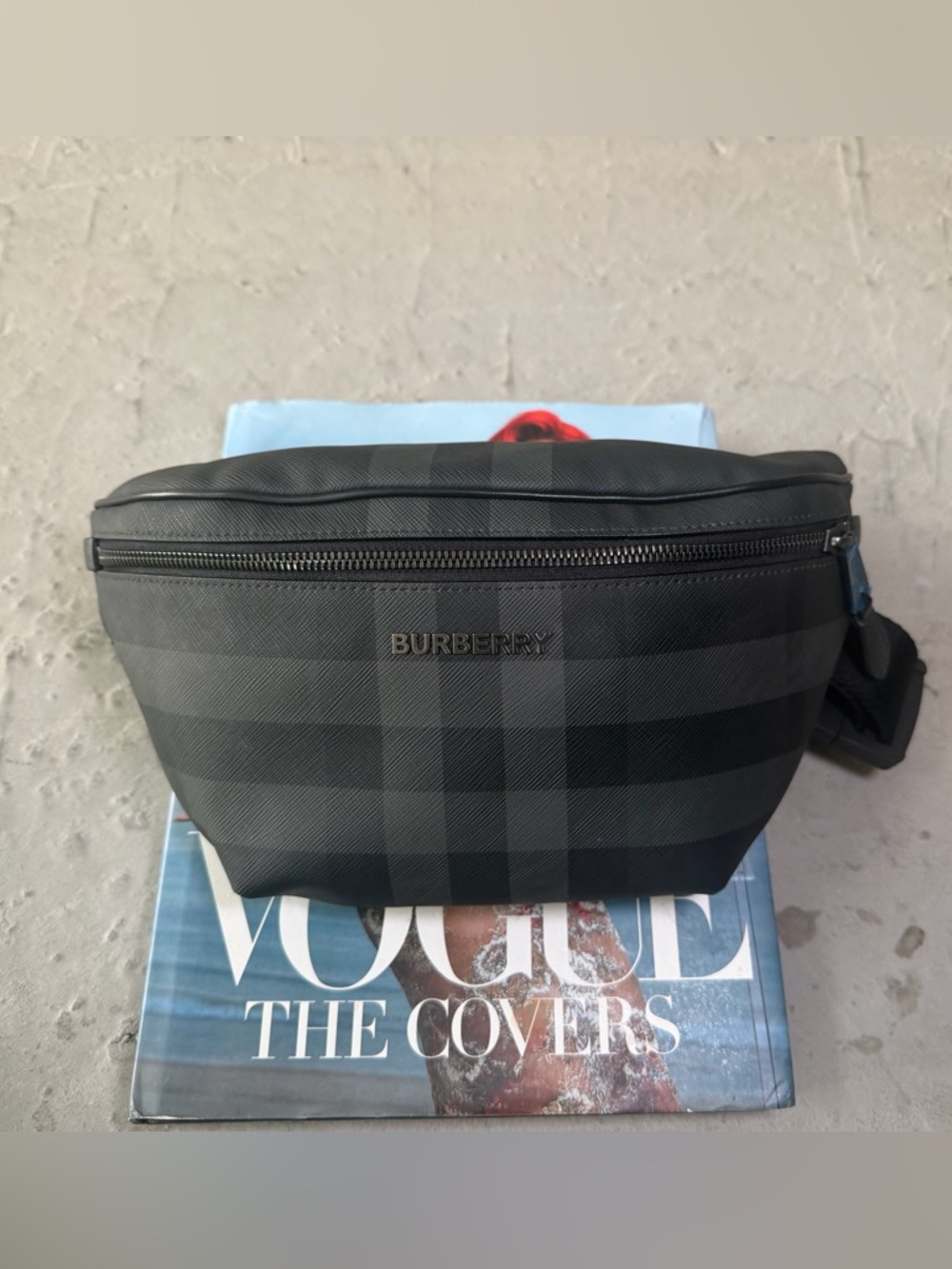 BURBERRY unisex Cason Belt Bag in Charcoal with imperfection.